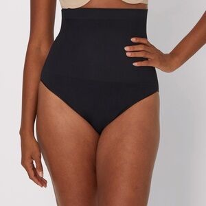 Curve Necessities High Waist Seamless Brief Black NWT Size M